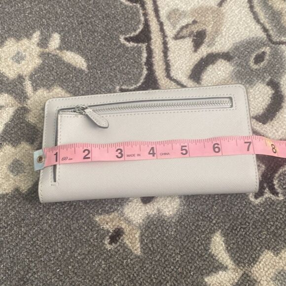 Dana Large Slim Bifold Wallet - Picture 5 of 6